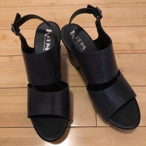 Korks sandal size 11